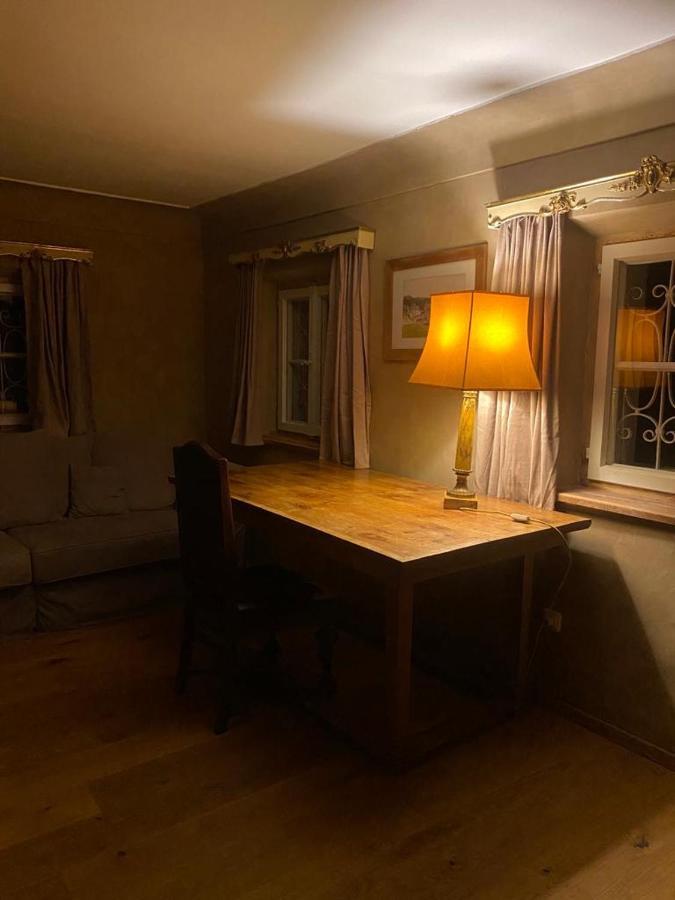 Privatzimmer In 400 Jahre Alten Bauernhaus Niederalm Exteriör bild